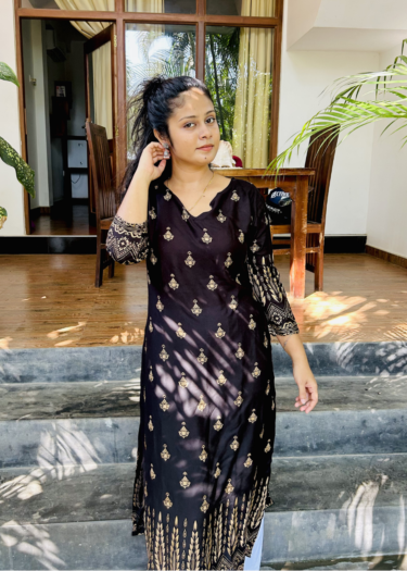 Alternative view of Black Kurtha Top
